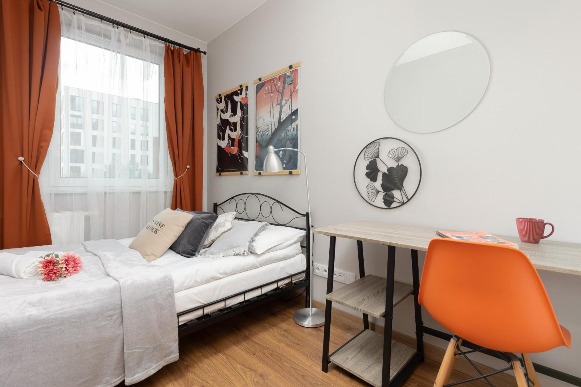 Apartment Cozy Three-bedroom Family In By Renters *